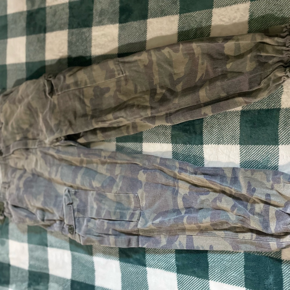Camo jeans